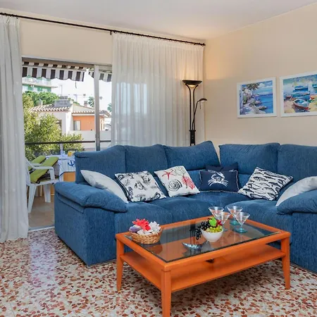 Venecia-2 By Interhome *